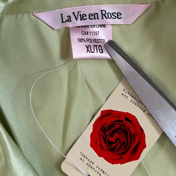 La Vie En Rose “Silky” 100% Polyester Pajamas PJs Pyjamas Pajama Set. - Picture 12 of 13